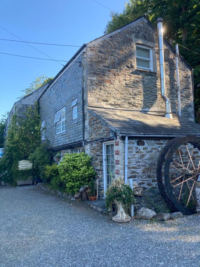 特鲁罗The Granary At Bissick Old Mill公寓 外观 照片